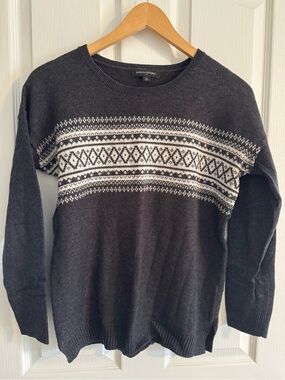 Banana Republic Charcoal Crewneck Sweater with White Fair Isle Pattern